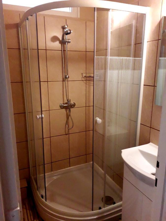 Centrum Apartman Szolnok Exterior foto